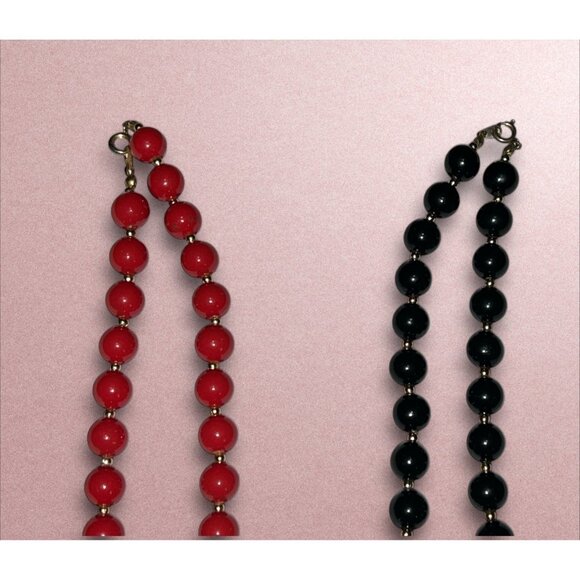 Vintage Red & Black Beaded Necklace Set With Gold-Toned Accents & Clasps - Picture 4 of 8